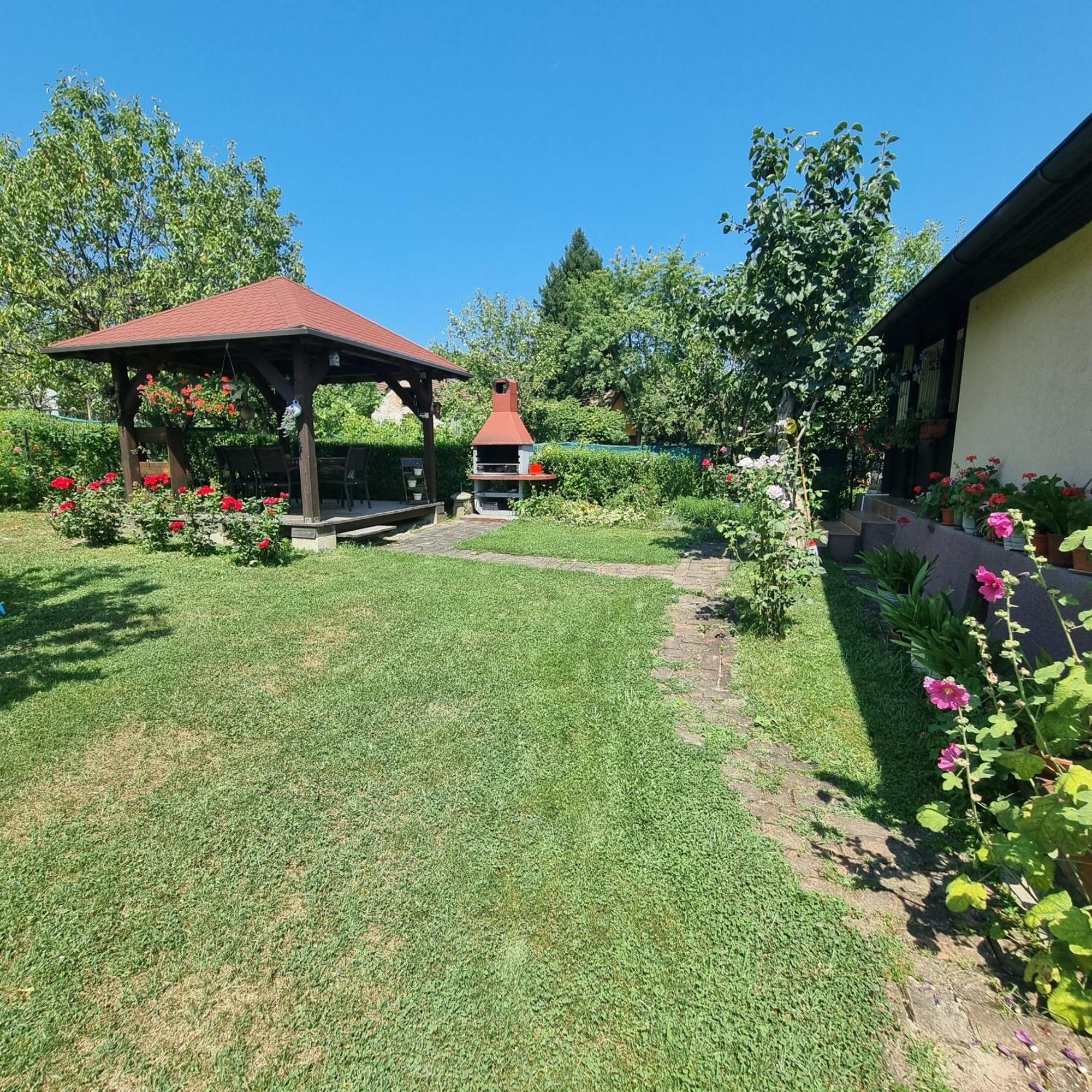 Kuca Za Odmor Bajtica Villa Jesenovec Eksteriør billede